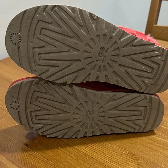 UGG Suede Mini Bailey Bow II Boots in Red - Picture 11 of 15